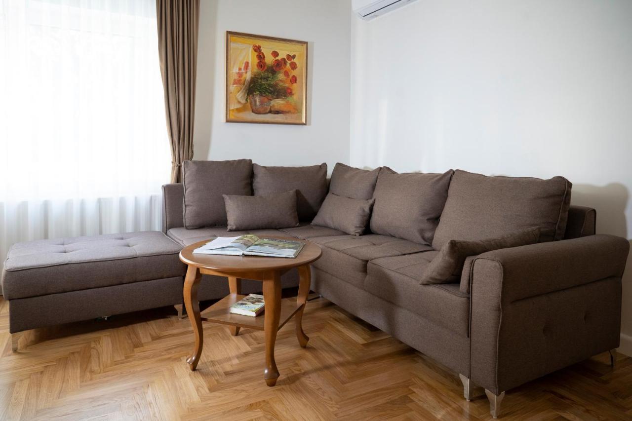 Villa Acacia Kaunas Extérieur photo