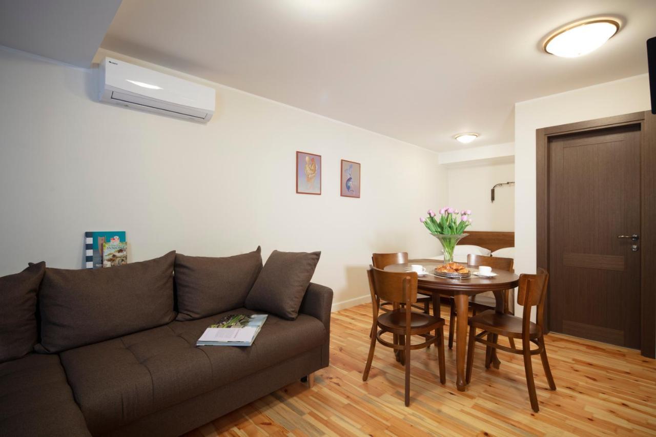 Villa Acacia Kaunas Extérieur photo